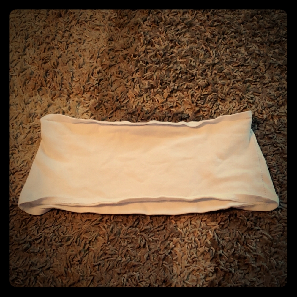 The Belly Button White Maternity Belly Band